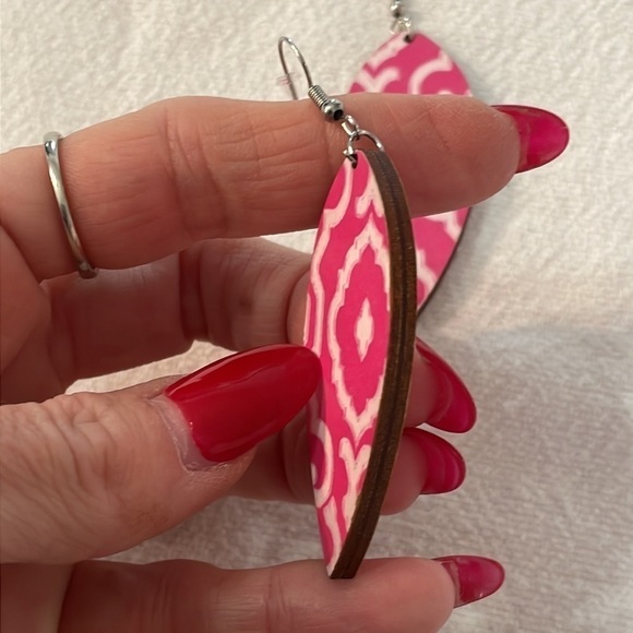 💐5/25 wood leaf shape drop dangle trendy lightweight statement earrings - Picture 2 of 5